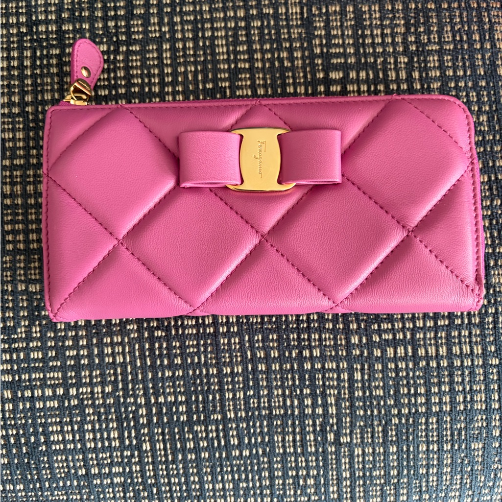 Salvatore Ferragamo Pink Wallet With Gold Zipper